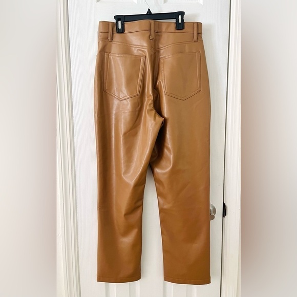 Abercrombie and Fitch Vegan Leather 90s Straight Pant in Camel Size 10 Short - Picture 5 of 5